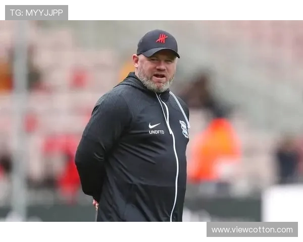 鲁尼盛赞马奎尔内心强大称若换作自己恐怕难以挺过逆境