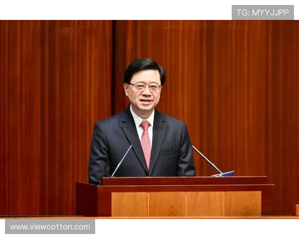 斯普利特上任后逐步培养小杨内线技术 注重循序渐进发展